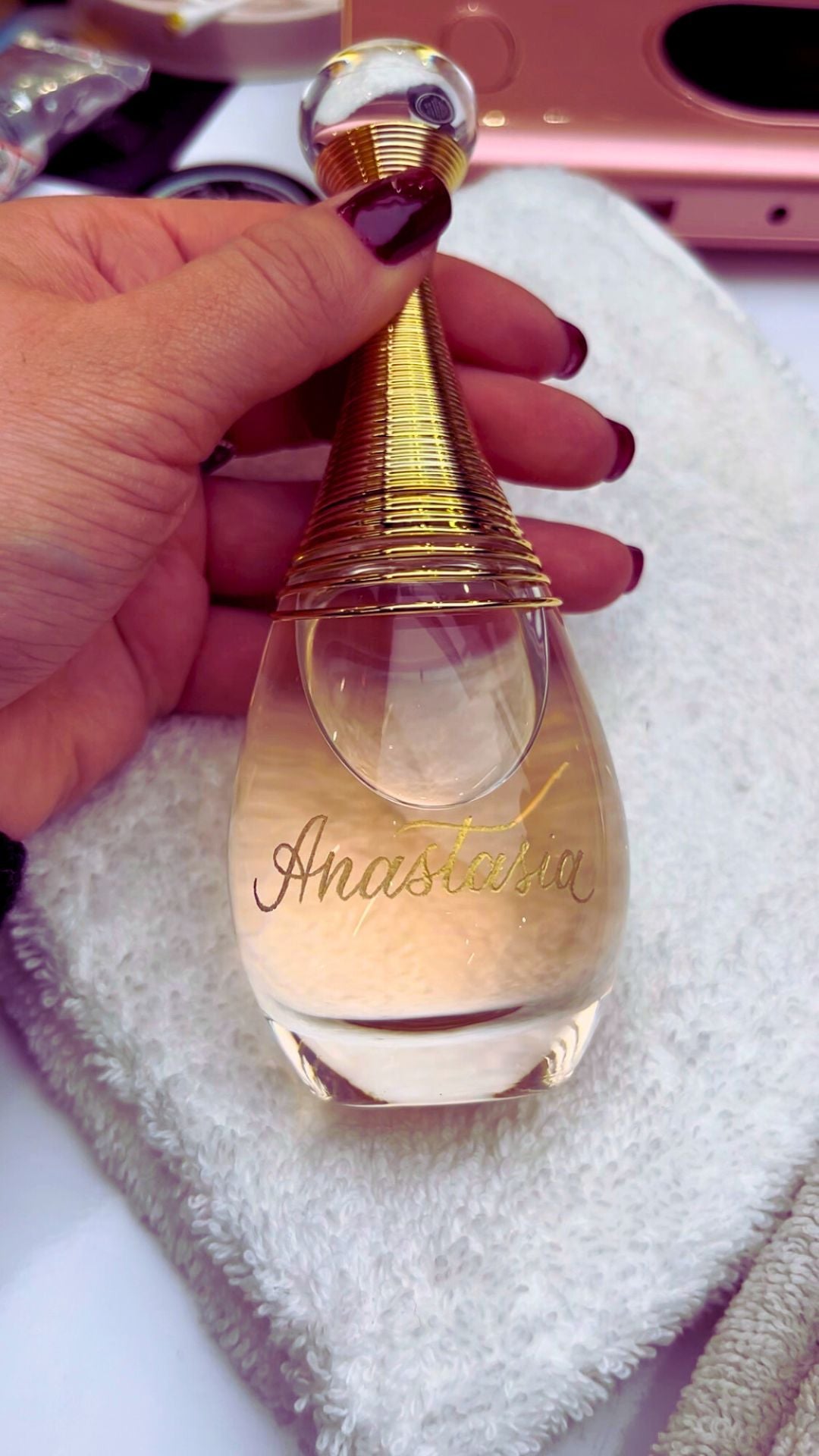 Prénom gravé sur parfum &quot;Anastasia&quot; pour cadeau anniversaire